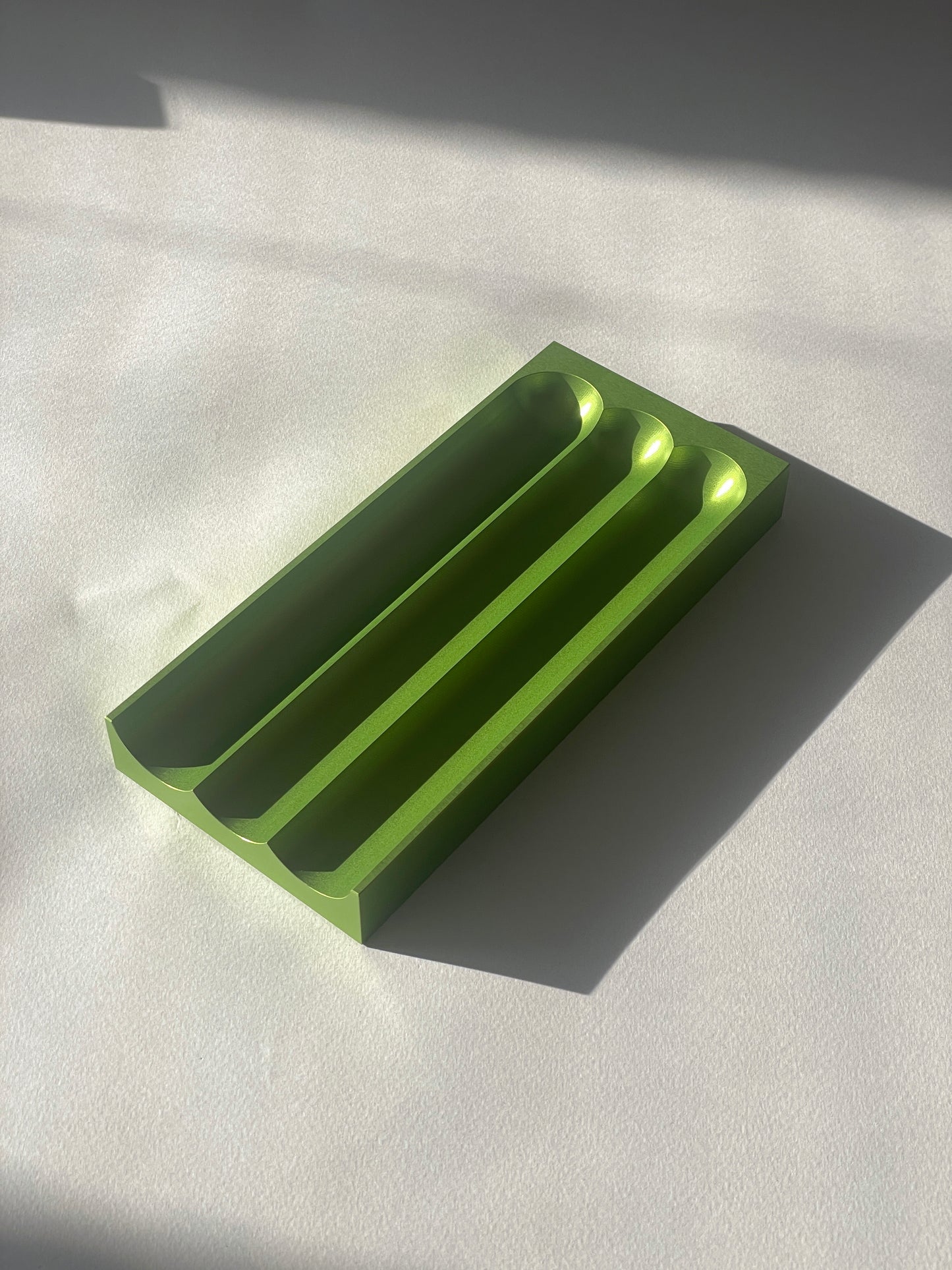 SAMPLE: Flute pencil tray acid green